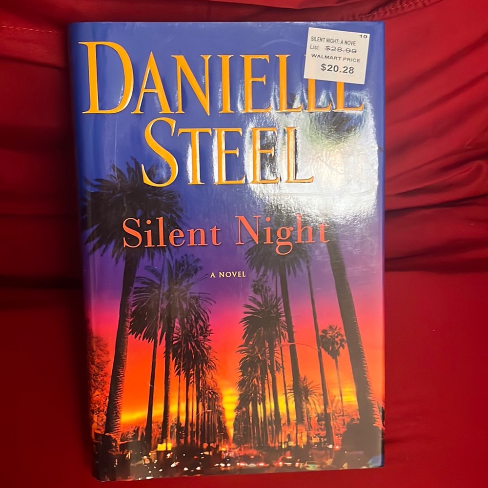 Danielle Steel first edition 2019 printing silent night novel